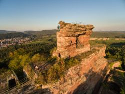 Burgruine Drachenfels_Foto: Dominik Ketz, Pfalz.Touristik e.V.
