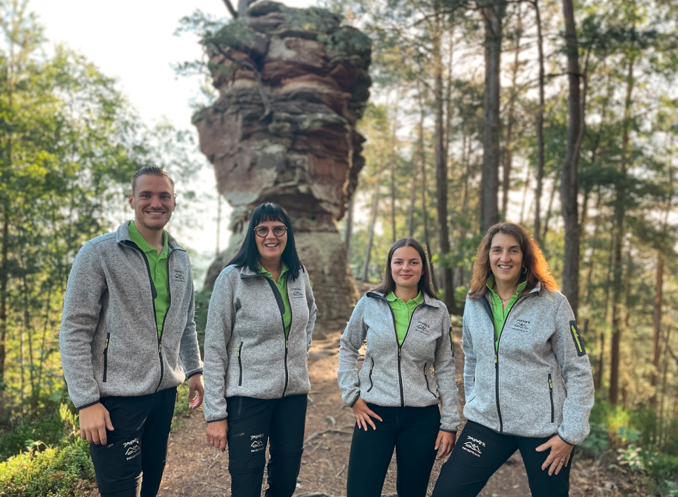 Team der Tourist-Information Dahner Felsenland