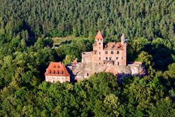 Burg Berwartstein bei Erlenbach - Foto: Kurt Groß