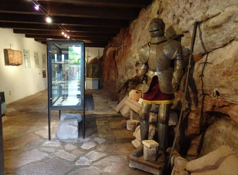 Burgmuseum auf Burg Alt-Dahn - Foto: Jacques Noll