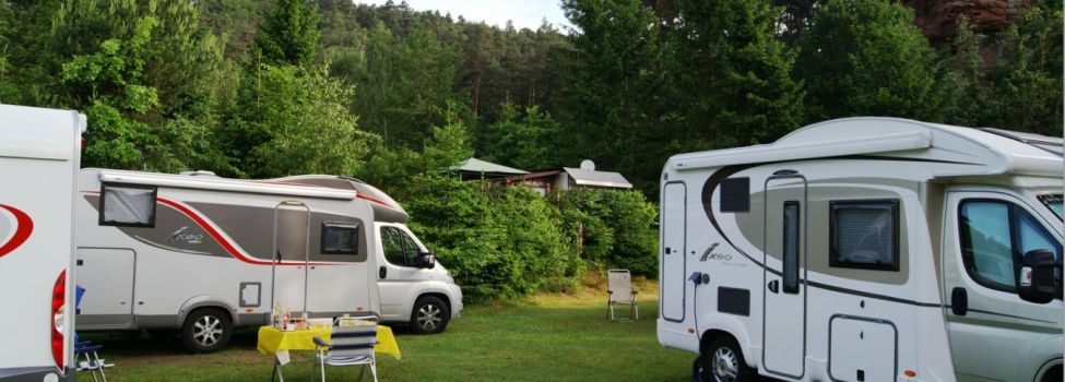 Camping im Dahner Felsenland - Foto: Martin Hartwig